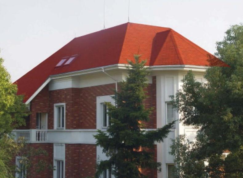 中国红沥青油毡瓦建筑屋面施工展示效果图